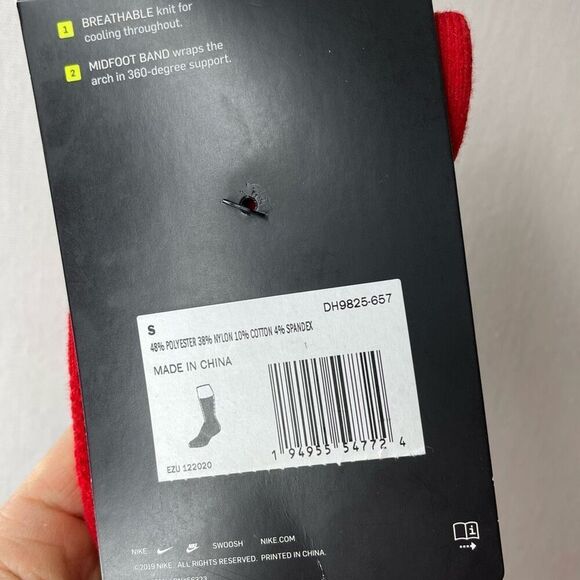 NWT Nike Elite Crew Basketball Socks - Small (3Y-5Y) (WMN 4-6) - Picture 7 of 7